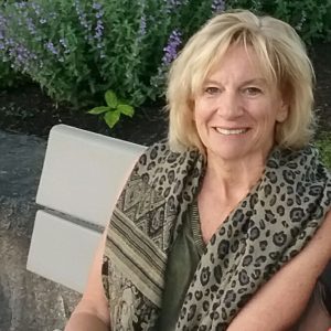 http://ellenlahr.com/wp-content/uploads/2012/04/ellen2017a-300x300.jpg